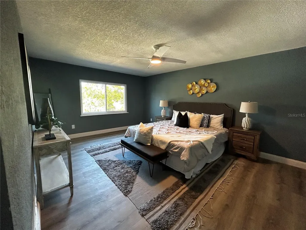 6370 Conniewood Square New Port Richey FL 34653