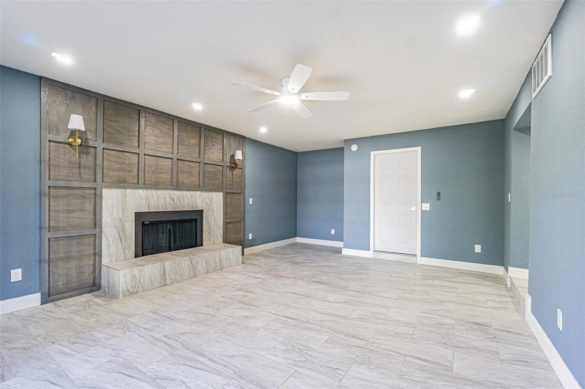 6370 Conniewood Square New Port Richey FL 34653