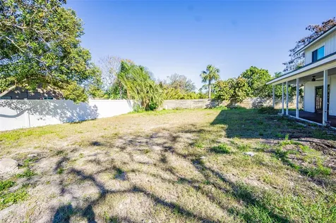 6370 Conniewood Square New Port Richey FL 34653