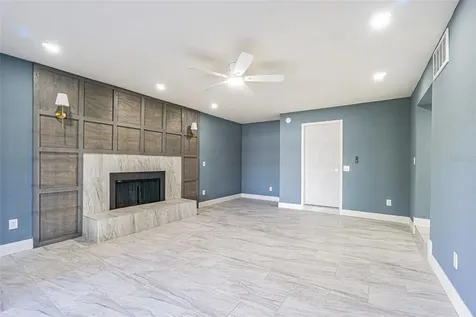 6370 Conniewood Square New Port Richey FL 34653