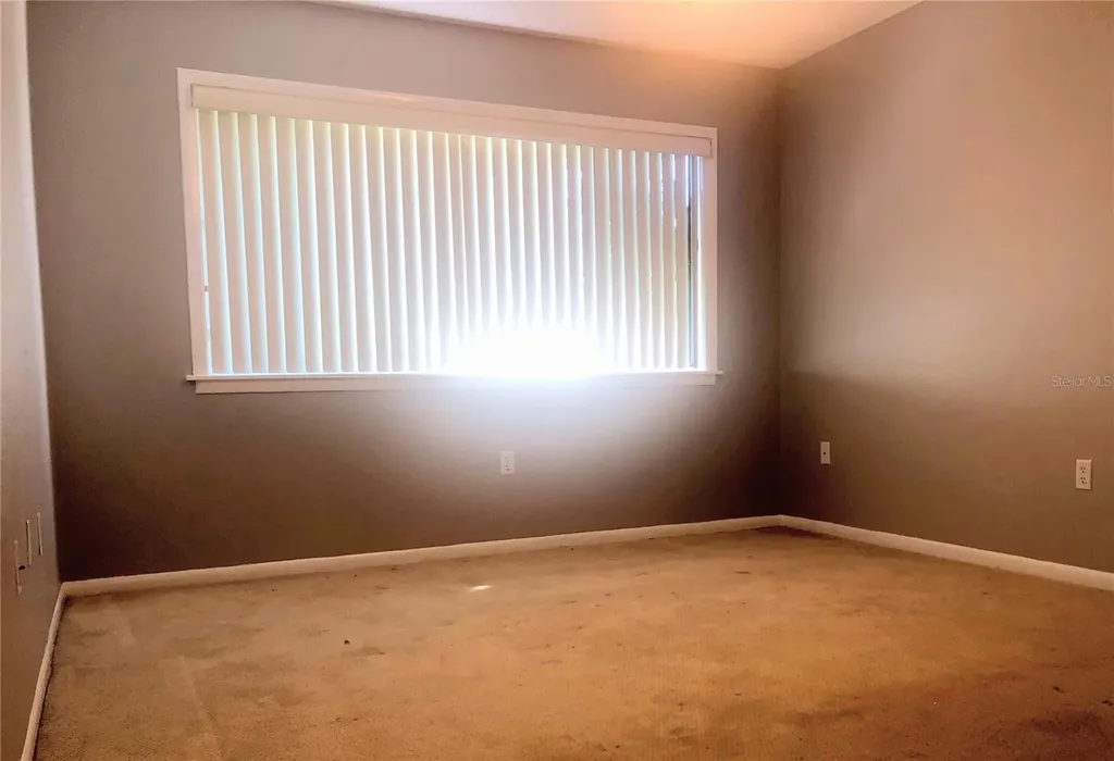 5942 Peregrine Avenue Orlando FL 32819