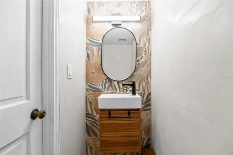 16 Carrion Court San Juan PR 00907