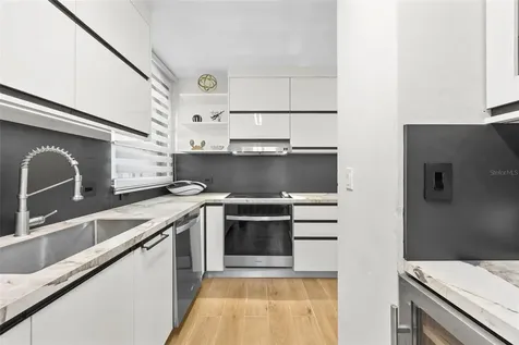 16 Carrion Court San Juan PR 00907