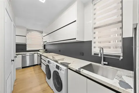 16 Carrion Court San Juan PR 00907