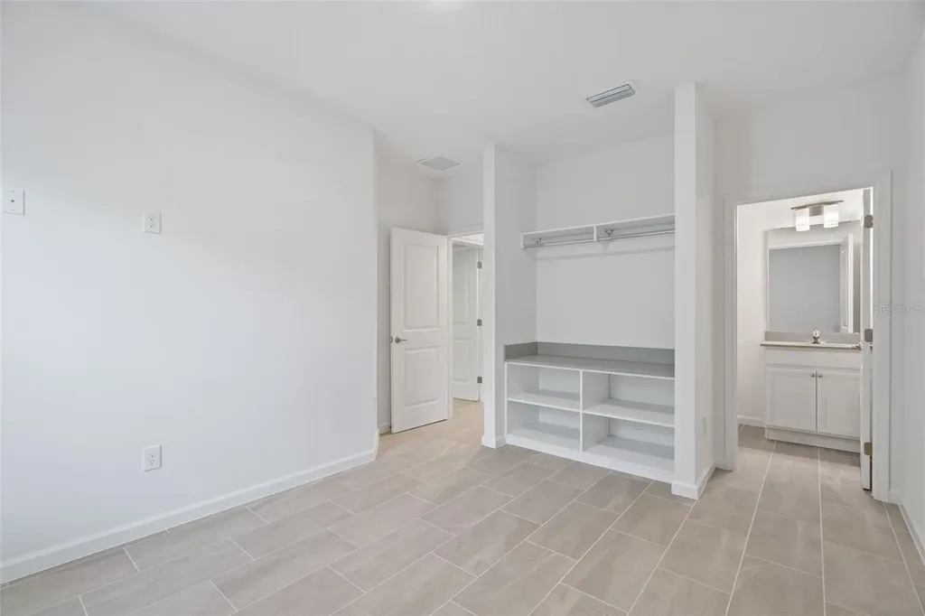 10287 Ebb Tide Lane Orlando FL 32821