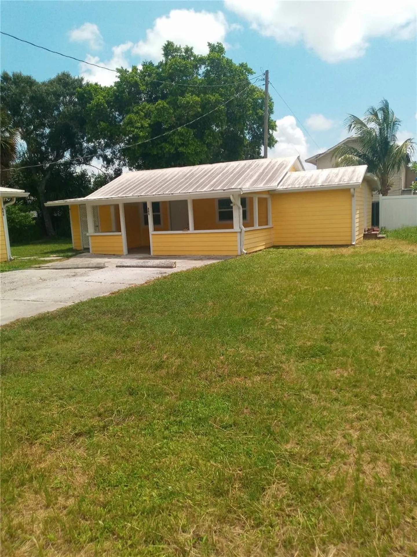 805 22nd Avenue W Bradenton FL 34205
