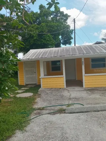 805 22nd Avenue W Bradenton FL 34205