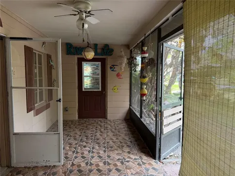 914 N Appalachian Terrace Crystal River FL 34429