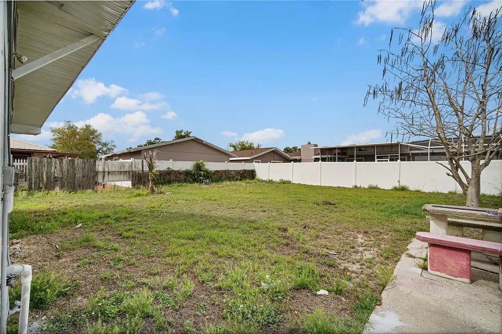 885 N 9th Street Eagle Lake FL 33839