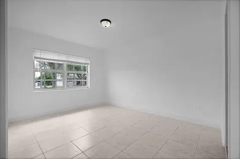 885 N 9th Street Eagle Lake FL 33839