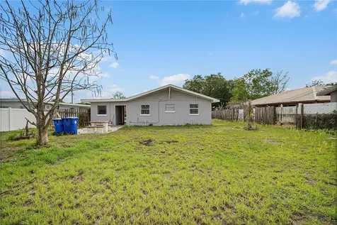 885 N 9th Street Eagle Lake FL 33839