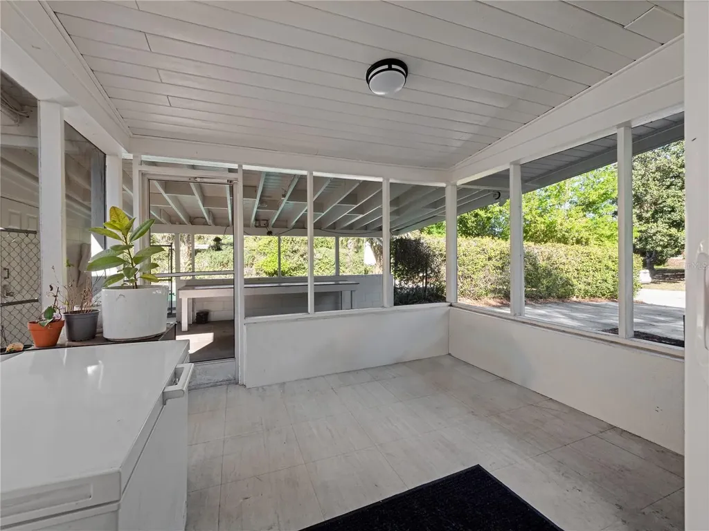 106 E Jinkins Circle Sanford FL 32773