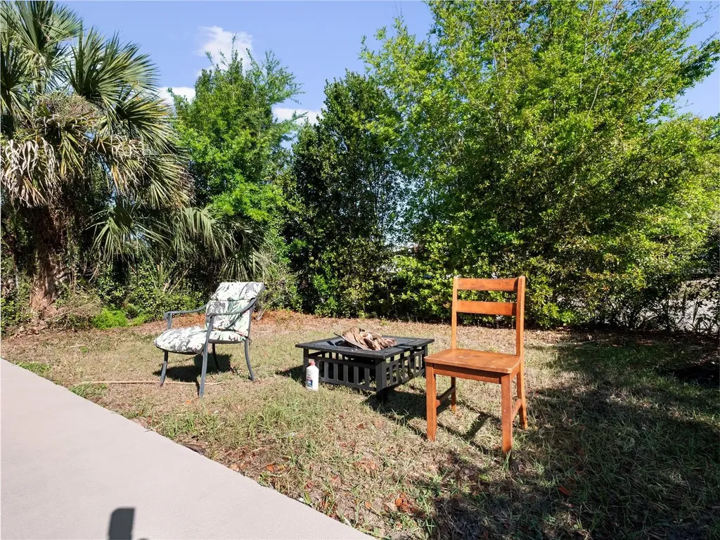 106 E Jinkins Circle Sanford FL 32773