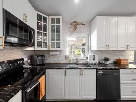106 E Jinkins Circle Sanford FL 32773