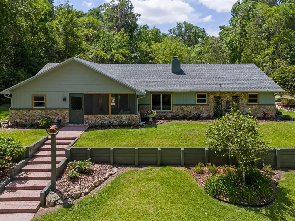400 SE 90th Street Ocala FL 34480