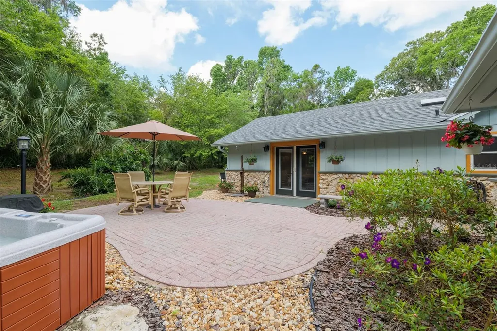 400 SE 90th Street Ocala FL 34480