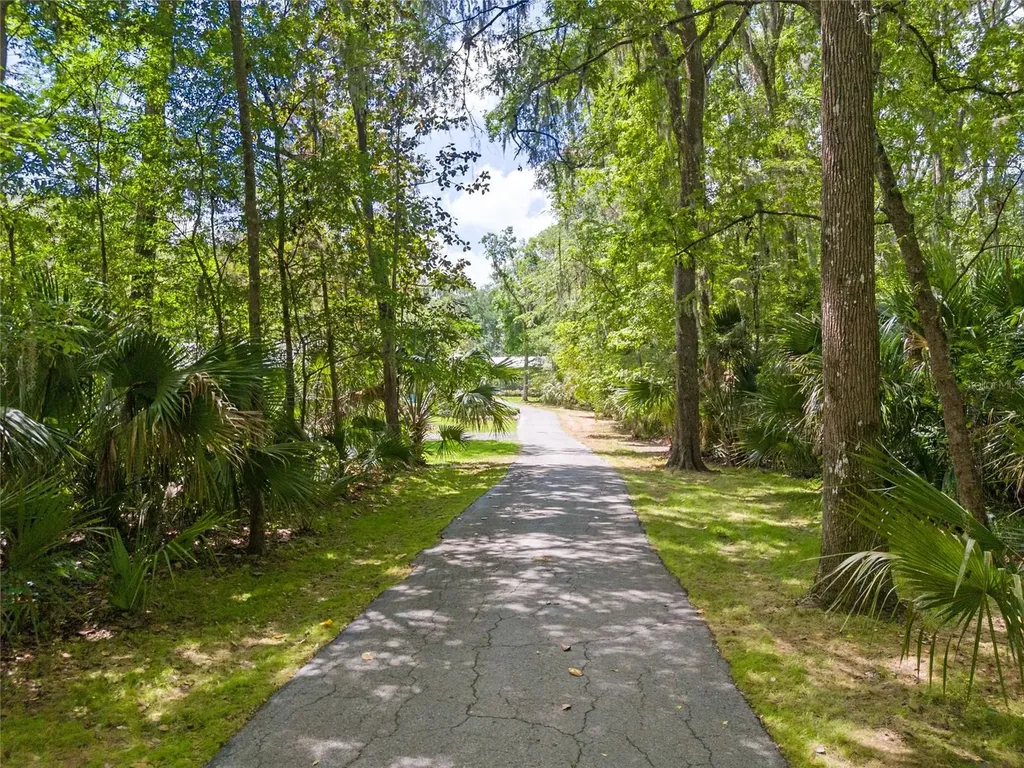 400 SE 90th Street Ocala FL 34480