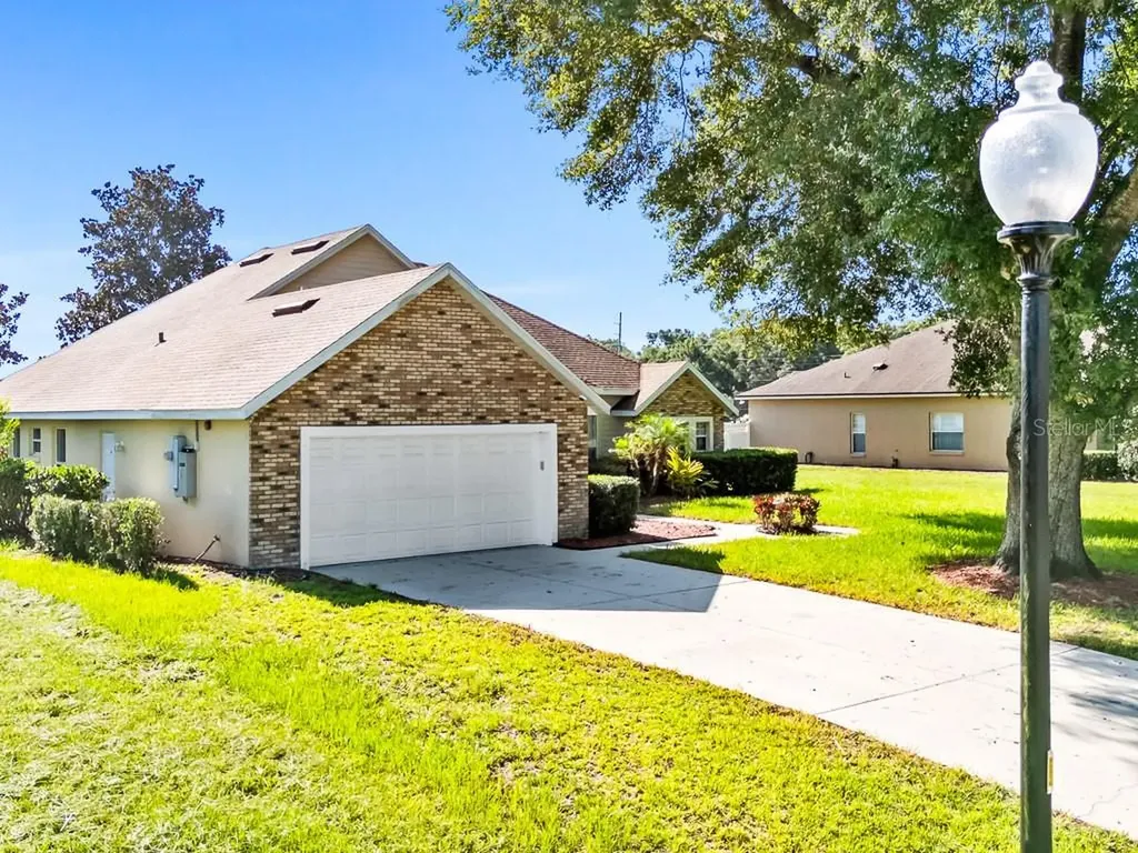 23024 Oak Prairie Circle Sorrento FL 32776