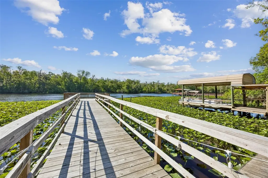 334 Paradise Circle Satsuma FL 32189