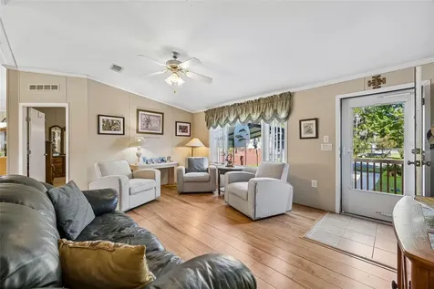 334 Paradise Circle Satsuma FL 32189