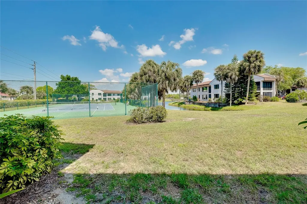 806 Capri Isles Boulevard Venice FL 34292