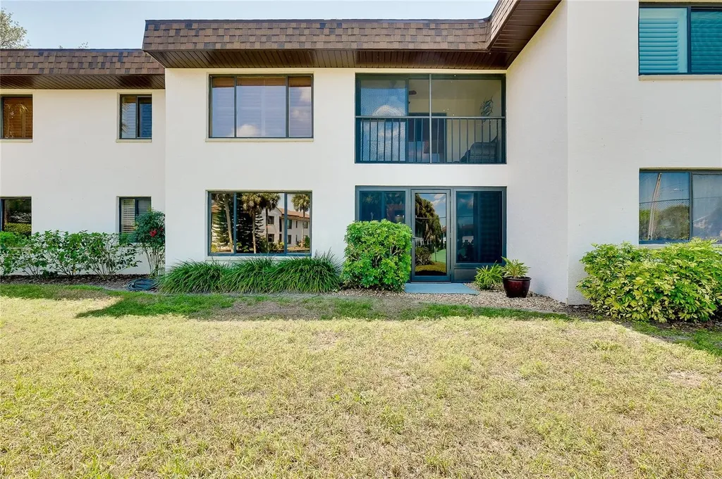 806 Capri Isles Boulevard Venice FL 34292