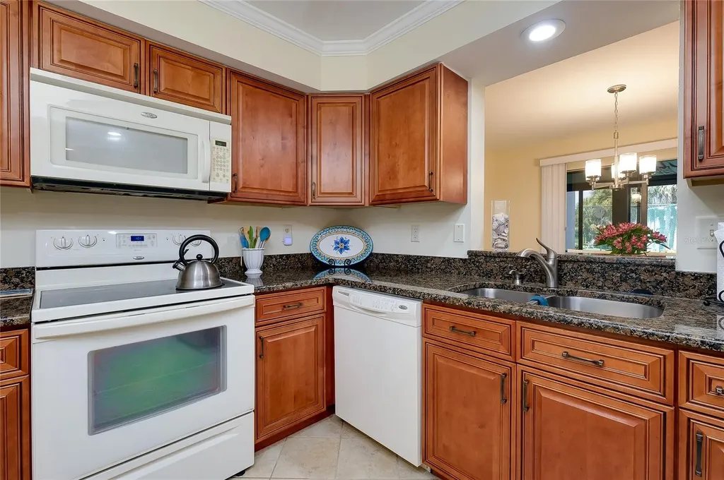 806 Capri Isles Boulevard Venice FL 34292