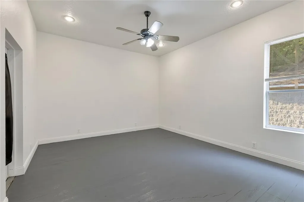 704 Grape Avenue St Cloud FL 34769