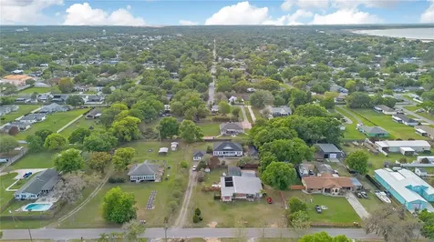 704 Grape Avenue St Cloud FL 34769