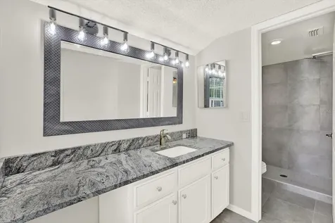 5844 Red Cedar Lane Tampa FL 33625