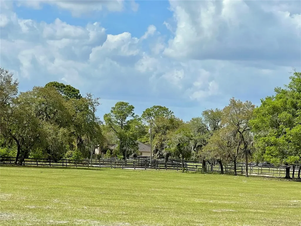 Winterwillow Lane Eustis FL 32736
