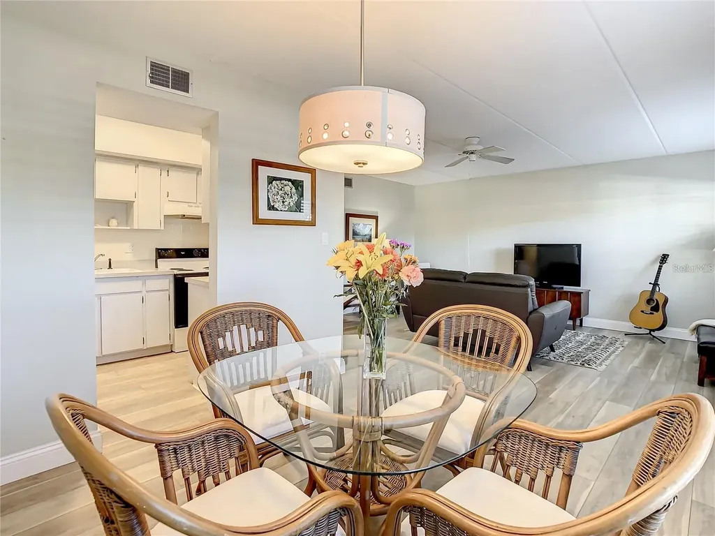 841 Patricia Avenue Dunedin FL 34698