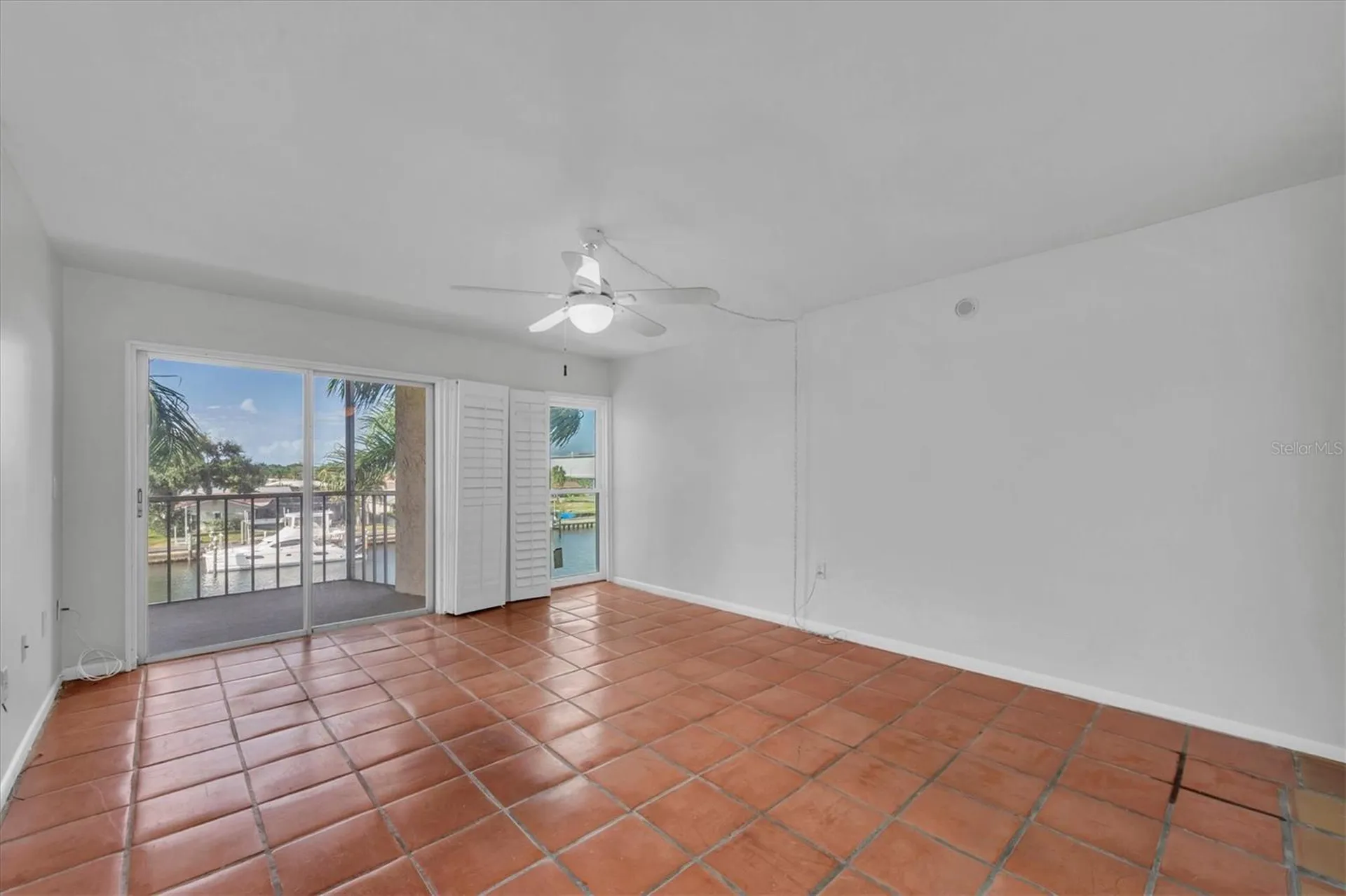 4900 38th Way S St Petersburg FL 33711