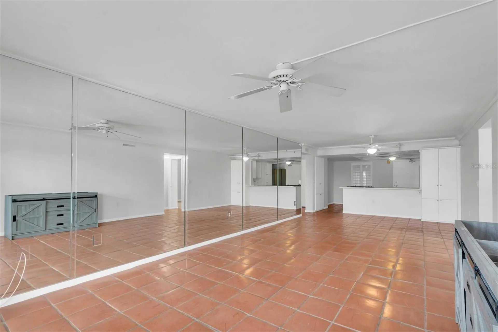 4900 38th Way S St Petersburg FL 33711