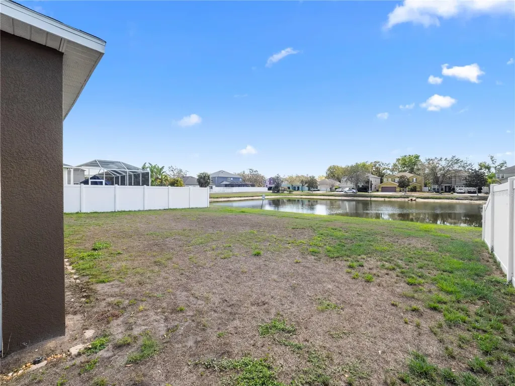 1609 Atlantic Drive Ruskin FL 33570
