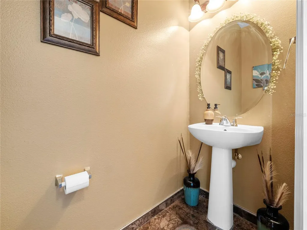 1609 Atlantic Drive Ruskin FL 33570