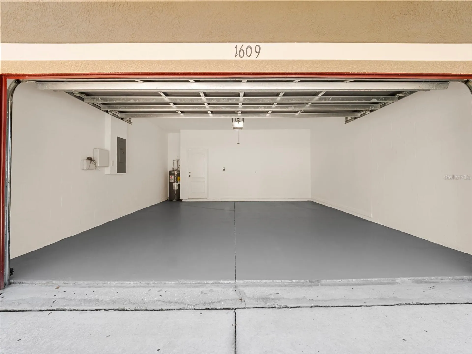 1609 Atlantic Drive Ruskin FL 33570