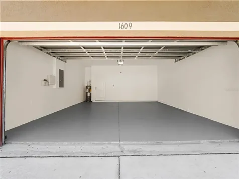 1609 Atlantic Drive Ruskin FL 33570