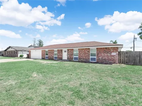 828 Brentwood Drive Lake Wales FL 33898