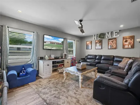828 Brentwood Drive Lake Wales FL 33898
