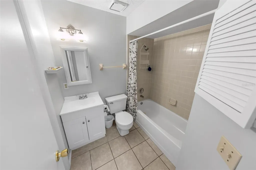 4 Misners Trail Ormond Beach FL 32174