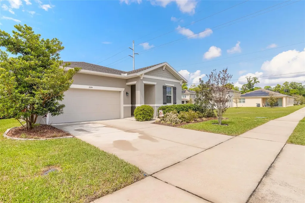 1094 River Falls Circle Deland FL 32720