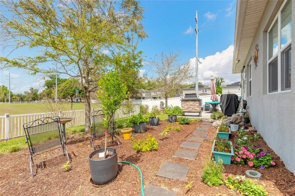 1094 River Falls Circle Deland FL 32720