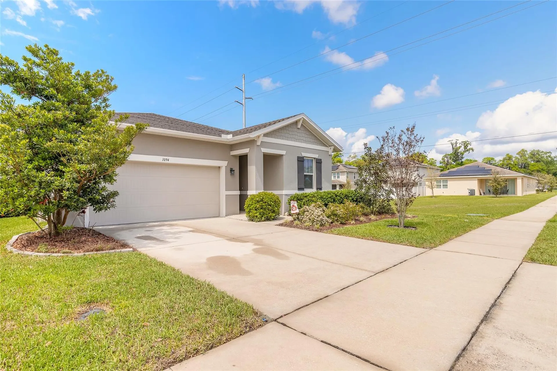 1094 River Falls Circle Deland FL 32720