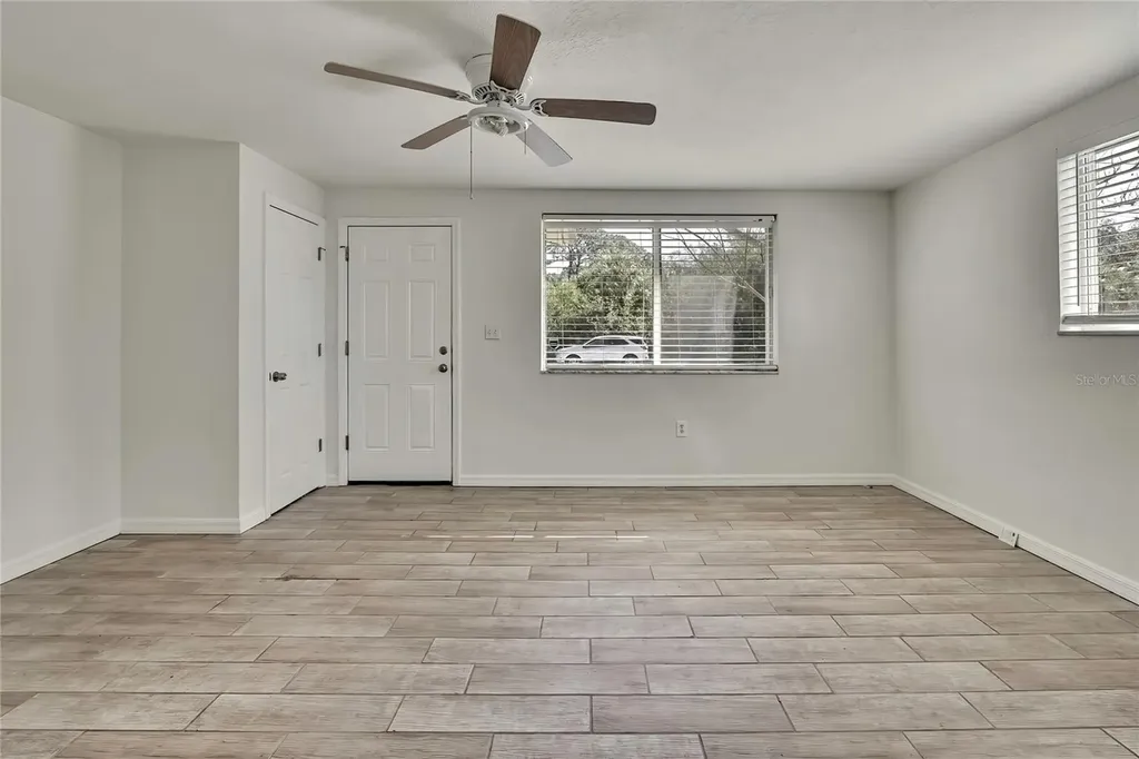 12527 1st Isle Hudson FL 34667