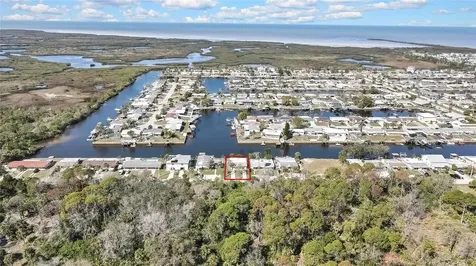 12527 1st Isle Hudson FL 34667