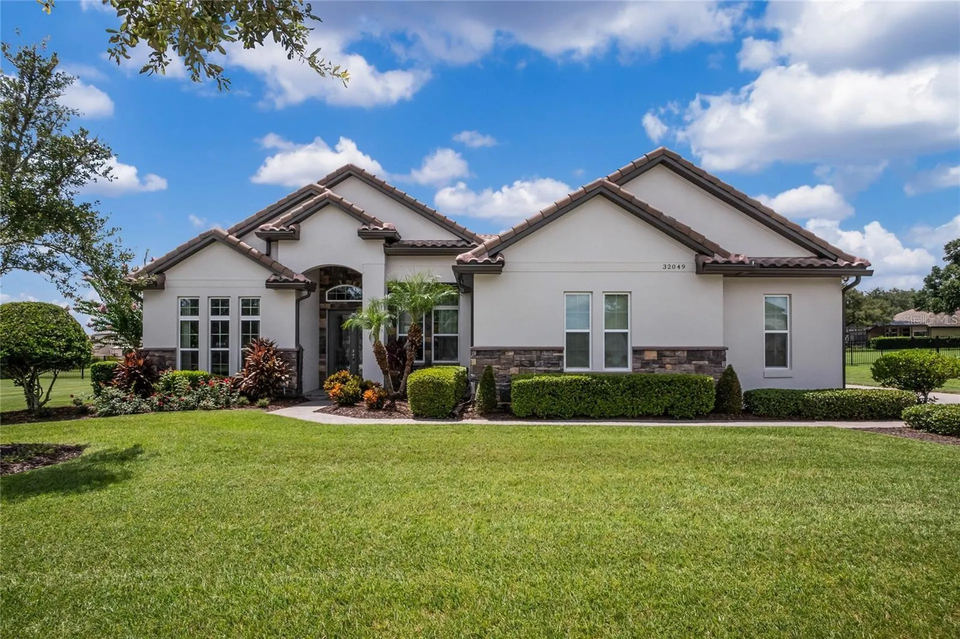 32049 Red Tail Boulevard Sorrento FL 32776