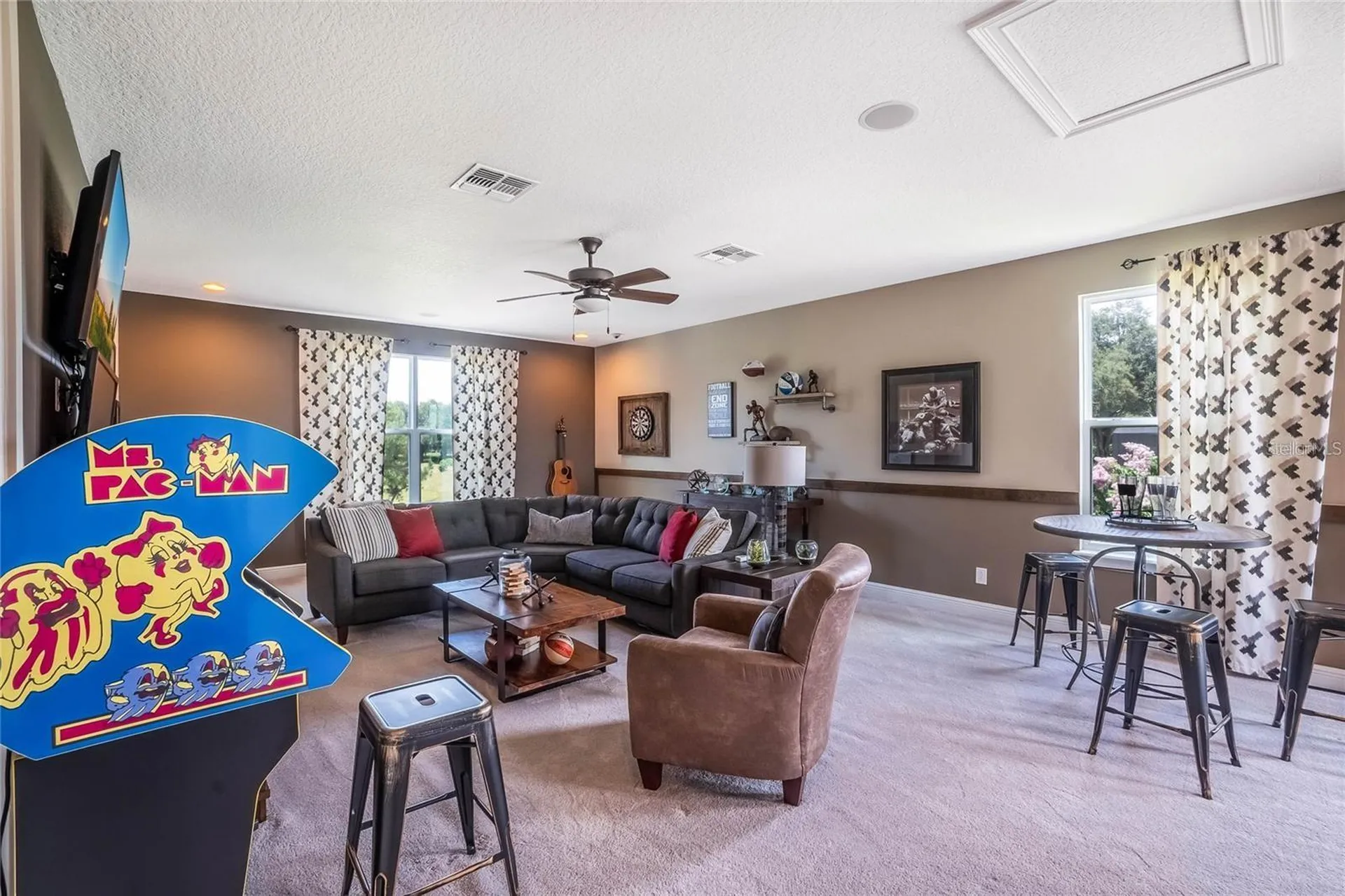32049 Red Tail Boulevard Sorrento FL 32776