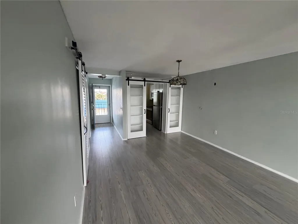 649 Tamiami Trail S Venice FL 34285