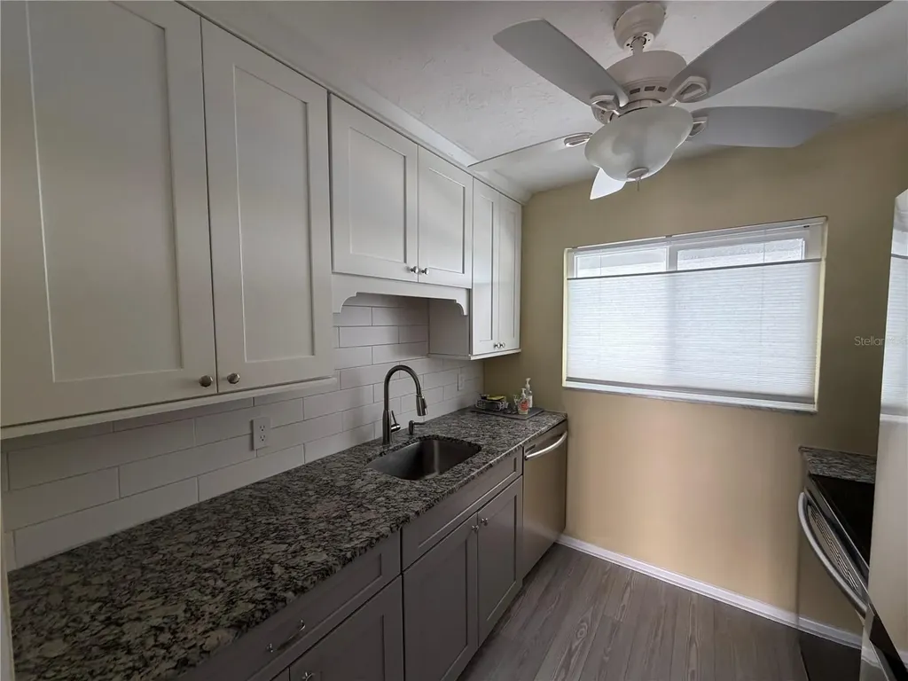 649 Tamiami Trail S Venice FL 34285